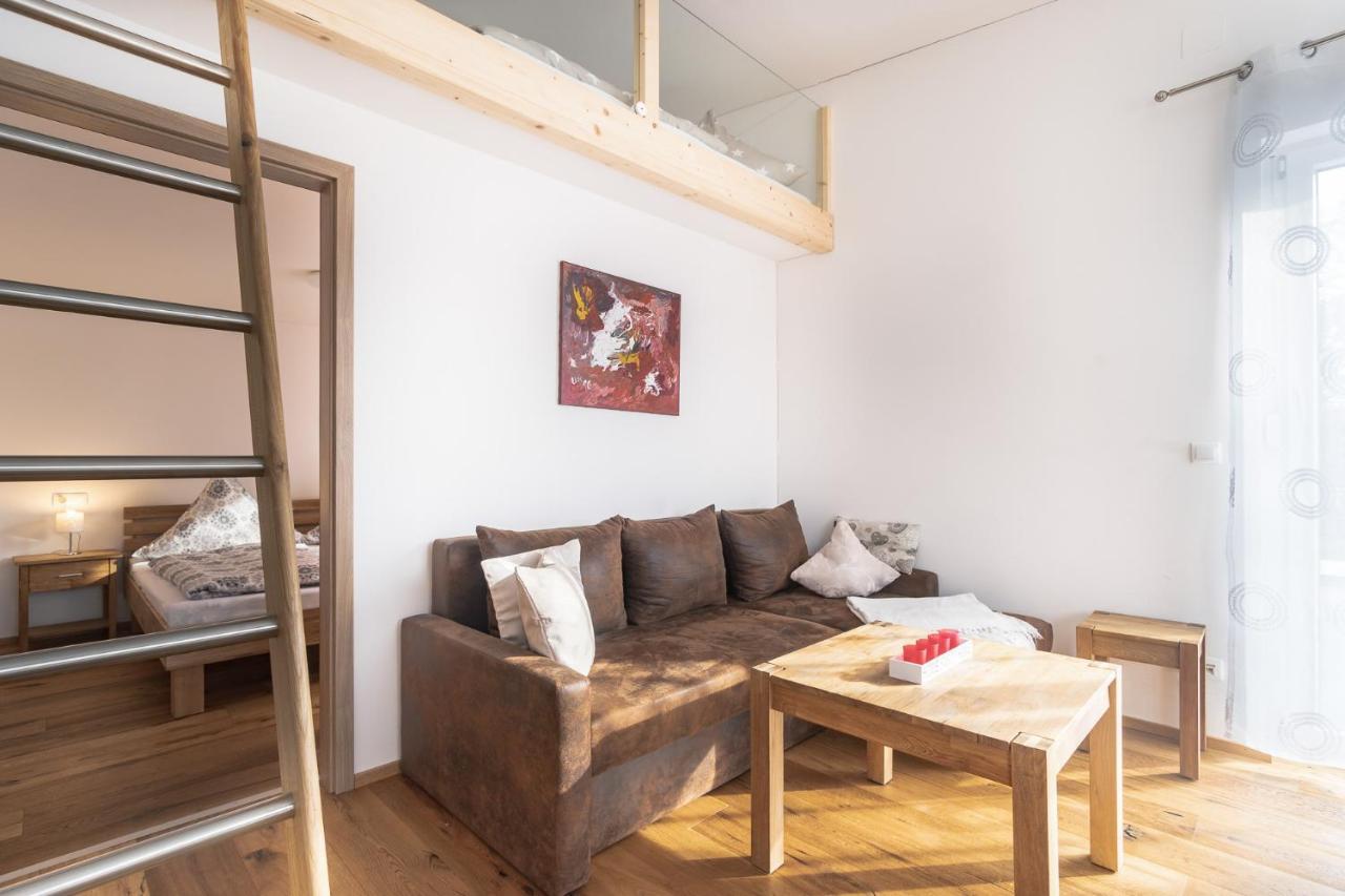 Alpen-hostel - Morgen- Und Abendsonne Mit Motorradvermietung Apartment *