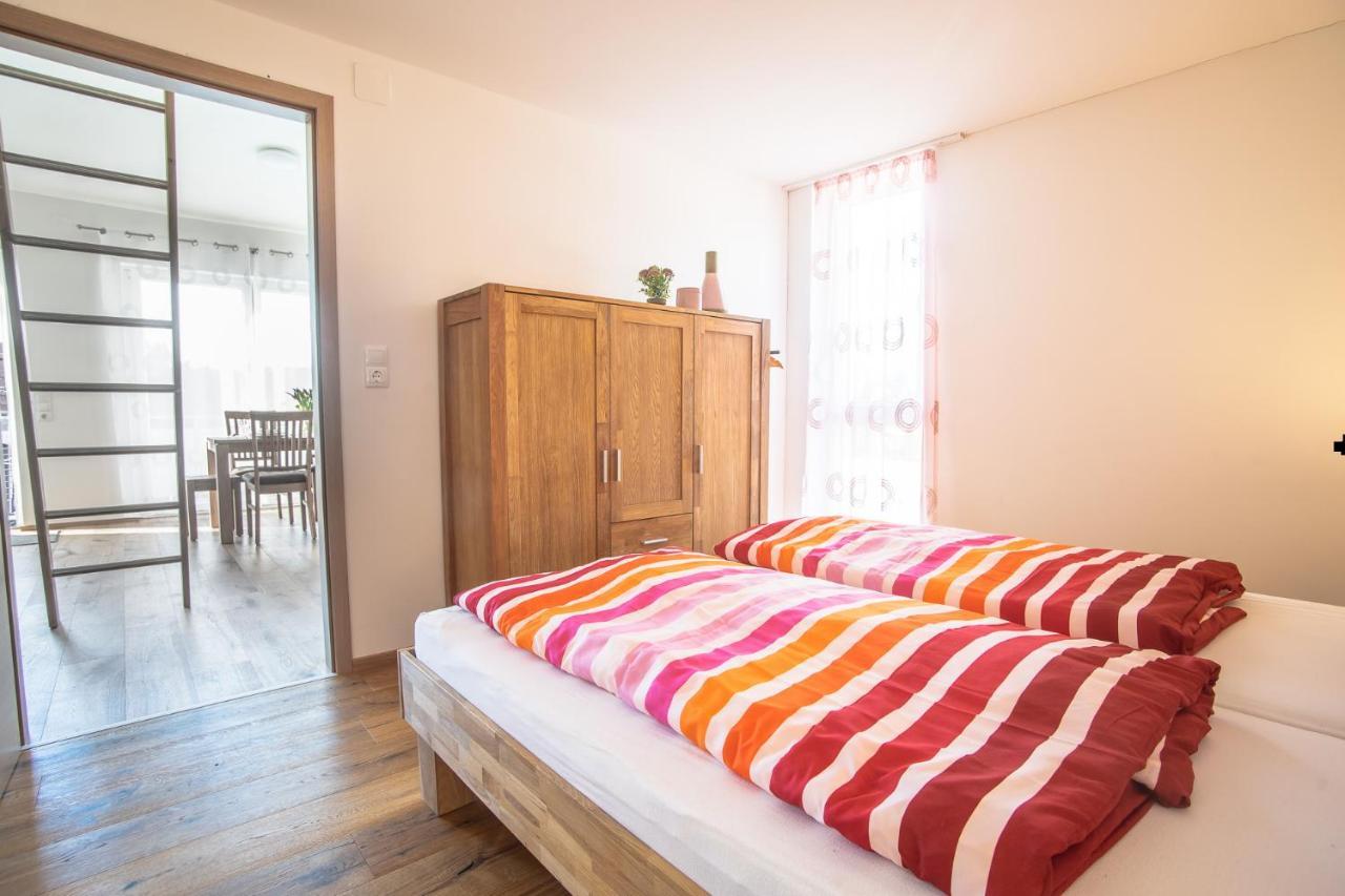 Apartment Alpen-hostel - Morgen- Und Abendsonne Mit Motorradvermietung *